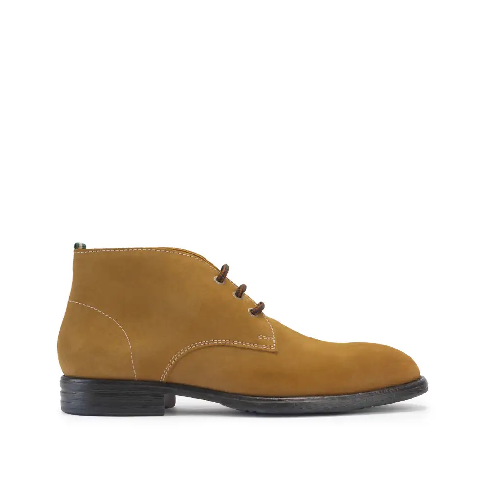 Lakefront Men's Chukka Boot - Image 14