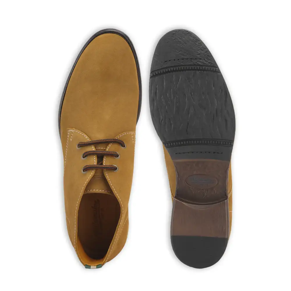 Lakefront Men's Chukka Boot - Image 18
